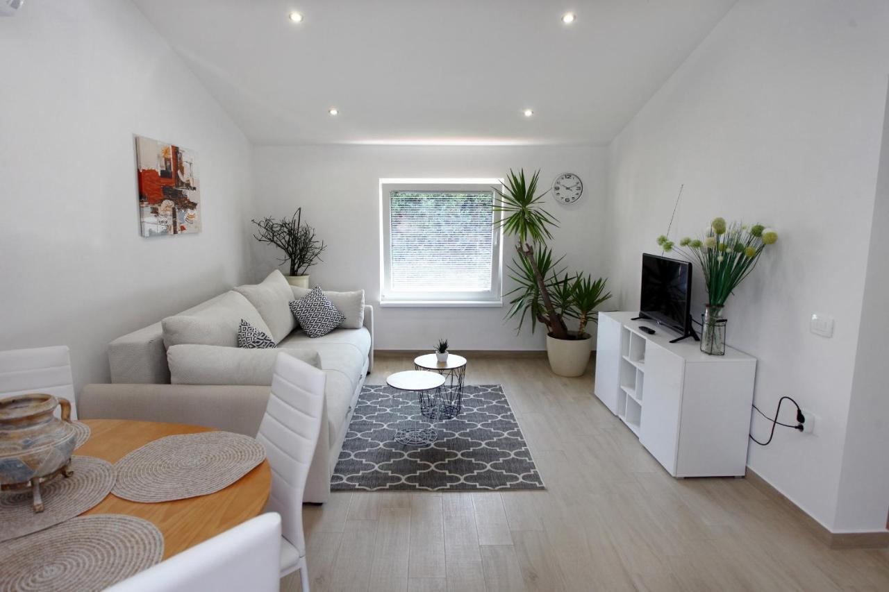 Not For Rent Apartment Portoroz Exterior photo